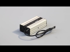 Elektrische Lithium-Batterielader 7A Li-Ionen-Batterielader 54,6v